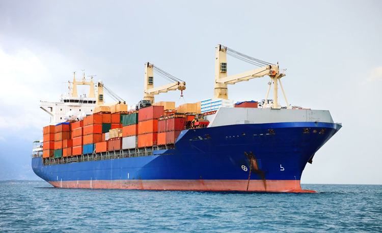 2015年上半年国内沿海货运船舶运力分析报告