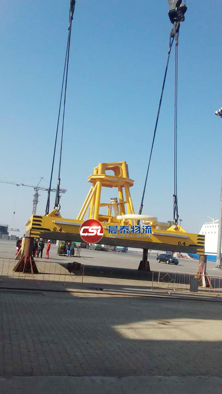 中海油委托我司运输的海底管汇平台由辽宁安全运至广东